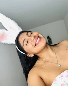 LinnaGardenia “I’m your spoiled bunny” 🐇🐰🎀 Kuva