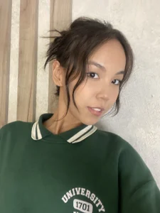 FreedaKulow Elly love you❤️ Pic