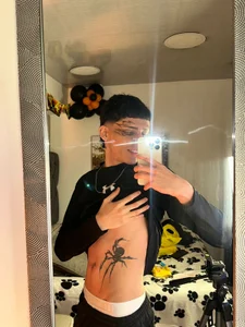 MateoMitchell Hello honey 👀 صورة واحدة|MateoMitchell Hello honey 👀 صورتان|MateoMitchell Hello honey 👀  5 صور|MateoMitchell Hello honey 👀  5 صورة