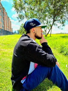 smoking w de _hairybeard_ Foto 2