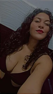 denisse_khanのsexyの枚の写真