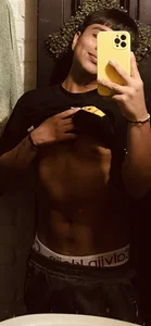 Public od Ell_gomxxxz  6 snímek