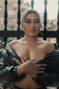 AmberLewis_ I am Amber Immagine  3