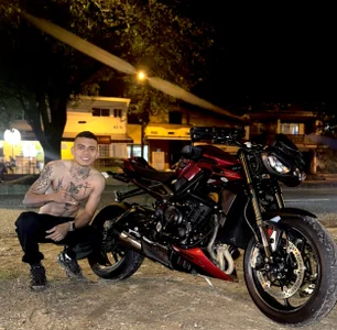 Zdjęcia Mrjustin_sebas Adventures on my motorcycle and my dream:  2