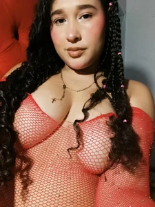 Aisha_Ferrer1 Public Pic 4