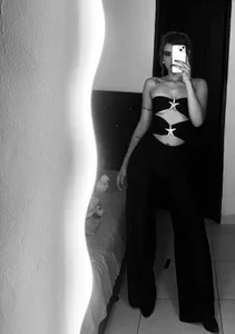 MartinaDean 🖤Martina🖤 Pic 4