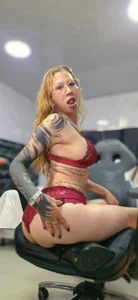 Ladyy_Scarlett Colombian mature 🔥🙈🥰 Immagine  5