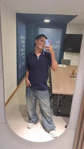 tommyy- Mirror Foto
