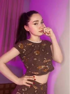 Wild_Sophie_Public Bild 3