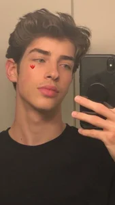 man8382 Public Εικόνα