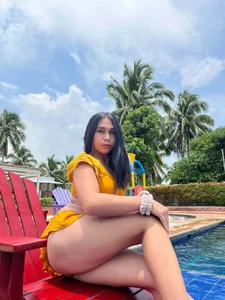 Naughtyhotemerald Public 圖片 2