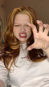 Barbara_Mitchel emoji 사진 2
