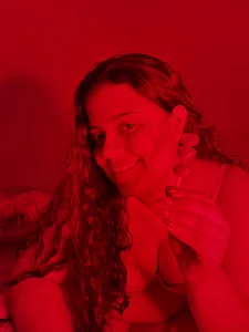 EliVanegas red room Foto 6