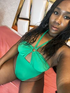 WhitneyWells Public Pic 9