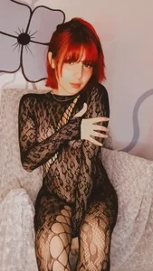 zoe_monroe1 Essence Poză 6