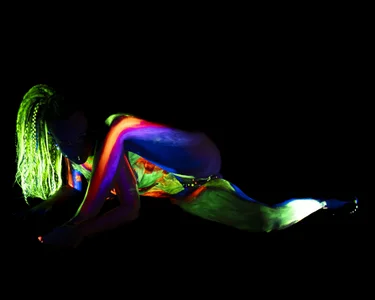 EdgesOfRealityNeon Vibe Bild 9