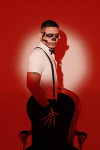 JoshMillerr_ Infernal Seduction Foto 4