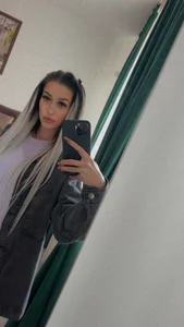 mia_lovely98 Public Bilde 2