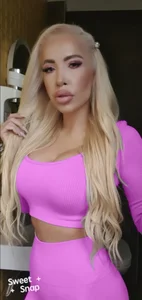 Angel is here! 💖🎉😘 de RoseXenia  9 Imagens