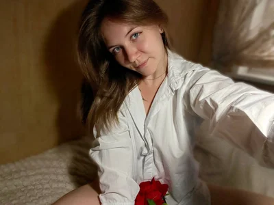 VeraHaze Public Immagine  2