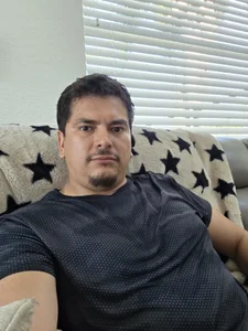 Yo de lucho8690  3 Imagens