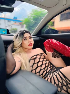 Sasha_TitanX 😈Worship the Titan Goddess👠💥 Bilde 3