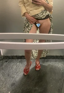 Public de AGirlfrom  Imagens