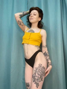 Anna_muuur i'm quiet but hungry 😈 Gambar 4