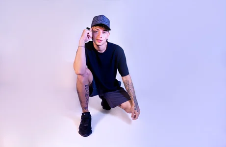 Ryan_Millerの🔒 Your body’s mine tonight.の 3枚の写真