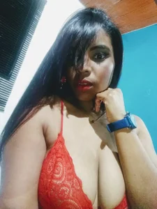 sharom_smith1 Public Pic 2