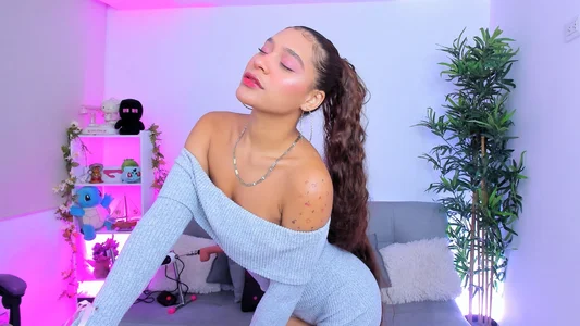 natty_romanof_18 coquette Poză