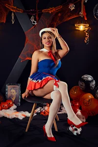 may_wood The Captain of Pleasure Immagine  2