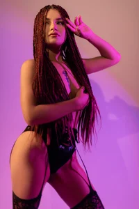 RoxanaBorns_ know me🥰 Pic 3