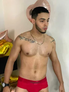 Alejandro_Zatoro i am Alejandro Immagine  5