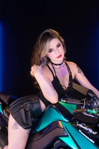 melany_blair 😈🔥 Sweet look, dangerously sexy energy. Foto 3