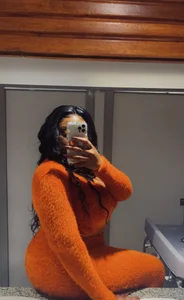 RoyalVibeXO GIRL OF YOUR DREAM🤭♥️ Pic