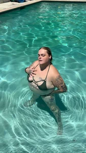 curvy420queen's photo