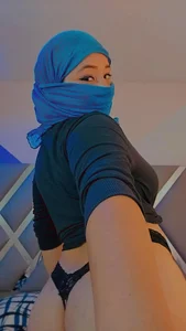 Amira_nassar Black Pic 4