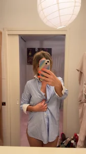 pussytrans Public Pic 2