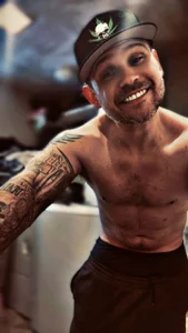 Toofst2furious99 Public Gambar 2