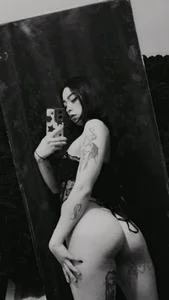 NICOLE_ALLEN1 Public Pic