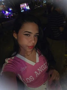 Public od jasmine_saenz  5 snímek