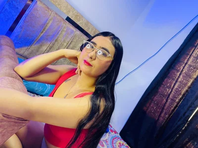 IsabelaAndCJ Public Immagine  5