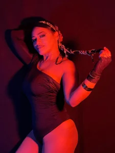 black_ambar Eclipse Pic 4