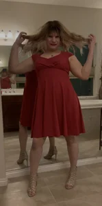 balad13 “Lady” in red Foto 5