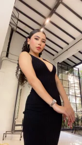 With black everything we look good !🥵🖤 de susan_cute198 Foto 5