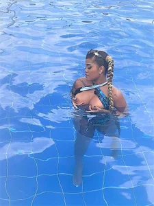 Pool day!❤ de riri_brunnete Foto 2