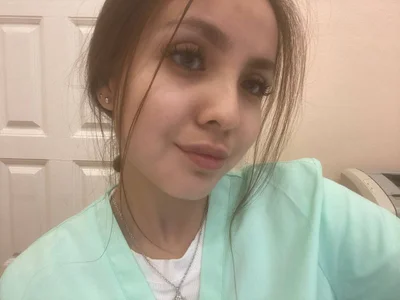 MiriamBinette honey UwU Pic