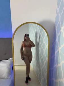 Sexy Lia ✨ de Lia_Violeta  4 Imagens