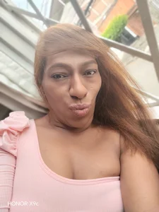 Zaphira_Big_Clit Gratis Immagine  2